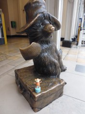 2015-0608-01 Paddington statue