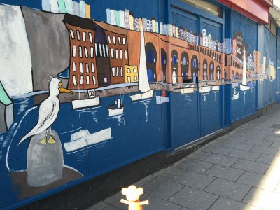 2016-0412-01 Ramsgate street art.jpg