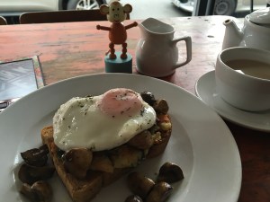 2016-0618-02 Breakfast.jpg