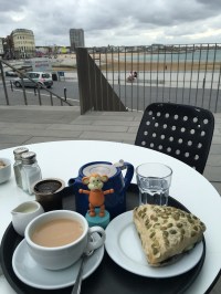 2016-0910-06 Tea at the Turner.jpg