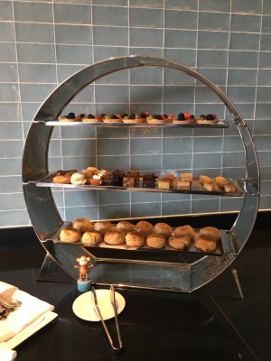 2016-0921-05 Cakes.jpg