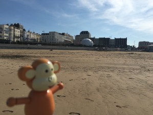 2016-0924-04 Alien theatre.jpg