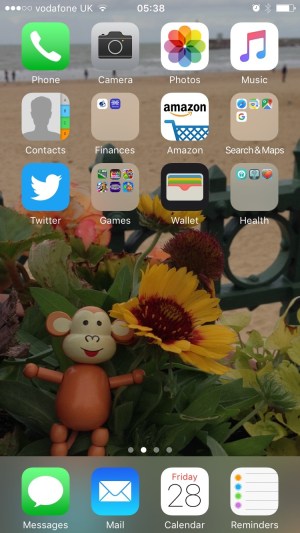 2016-1030-01 Monkey wallpaper.jpg